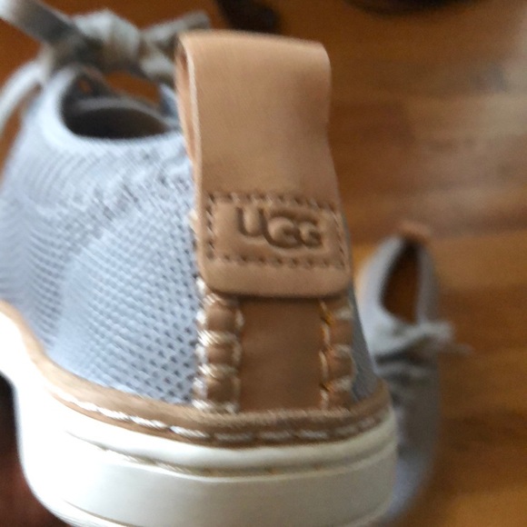 UGG Lace-up Sneakers - Picture 8 of 9